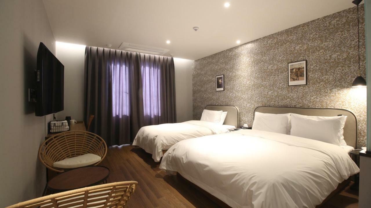 Perfect Hotel Gimhae Ngoại thất bức ảnh